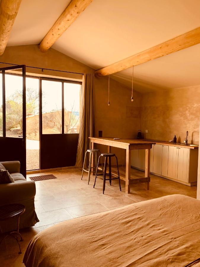 Le Vieux Portail Bed & Breakfast Saint-Saturnin-les-Apt Luaran gambar