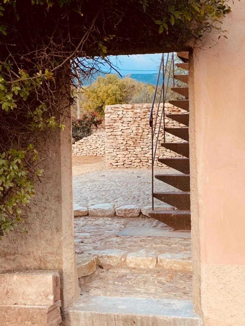 Le Vieux Portail Bed & Breakfast Saint-Saturnin-les-Apt Luaran gambar